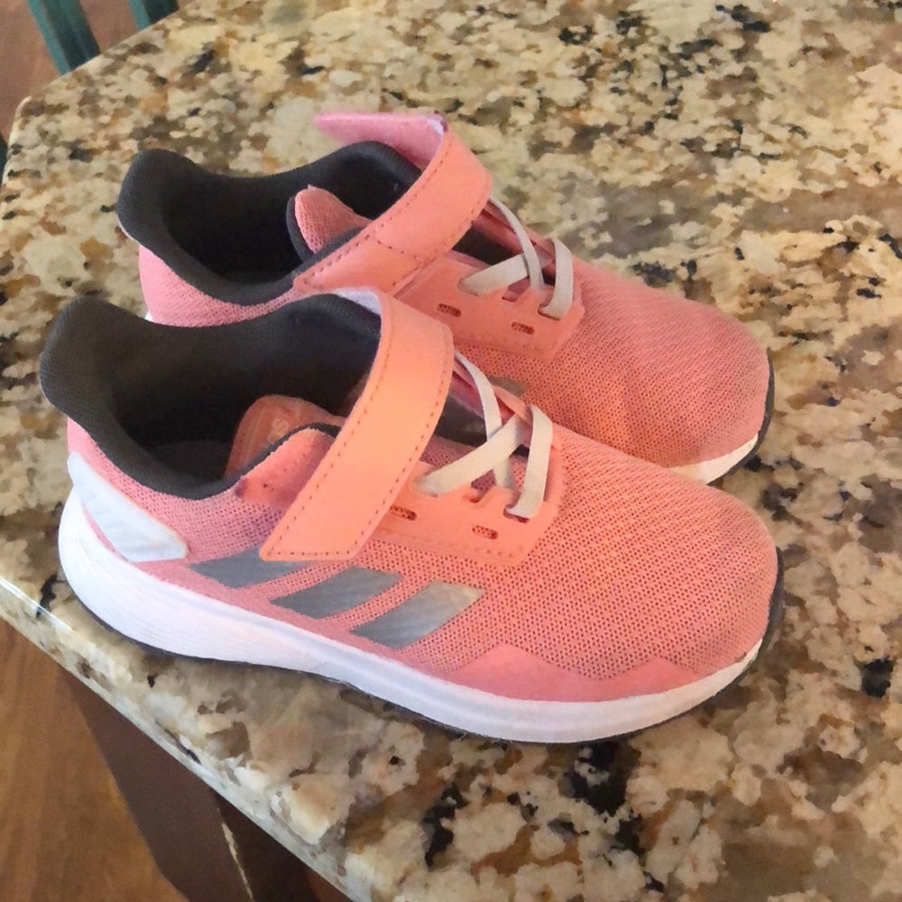Girls adidas gym shoes young kid size 10. Like new